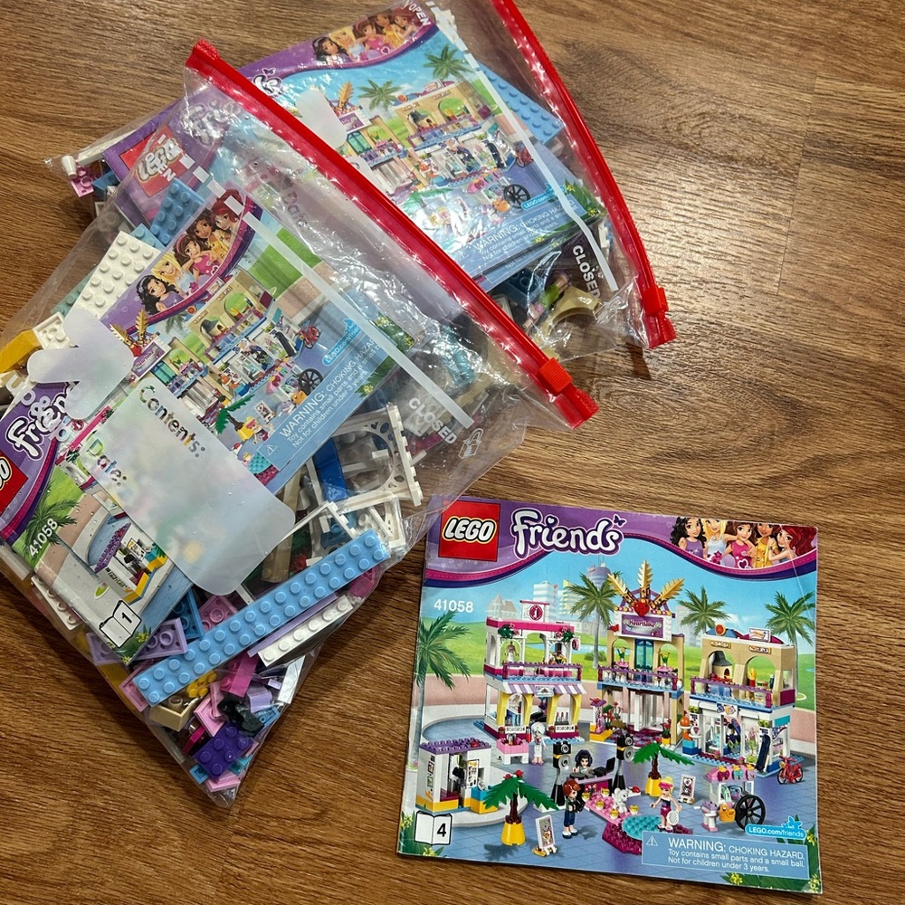 Lego Friends Heartlake Mall Set #41058